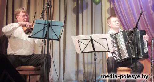 Лучшие творческие коллективы и исполнители Столинщины примут участие в областных конкурсах