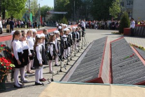 Костюковщина массово отпраздновала День Победы-9 МАЯ