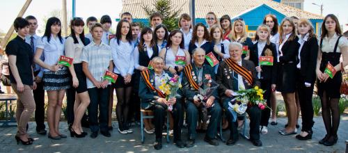 Митингом и концертом отметили День Победы в Давид-Городке Митингом и концертом отметили День Победы в Давид-Городке