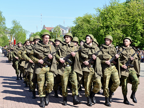 Праздничные мероприятия на площади Победы
