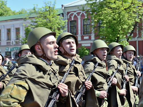 Праздничные мероприятия на площади Победы