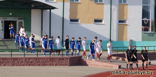 В 1-й лиге «Гранит» уверенно переиграл «Химика» В 1-й лиге «Гранит» уверенно переиграл «Химика»