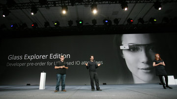 Американские кафе отказываются обслуживать посетителей в Google Glass Американские кафе отказываются обслуживать посетителей в Google Glass