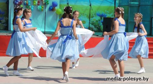 В Столине прошёл заключительный концерт районного конкурса «Зоркі Палесся»