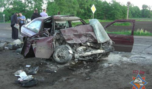 В Столинском районе столкнулись «Ford» и «Mitsubishi». Двое погибших, один в реанимации