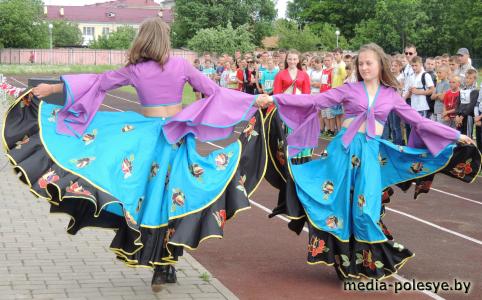 Дружные, активные, спортивные… Дружные, активные, спортивные…