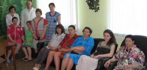 Именно дети помогают ощущать полноту семейного счастья Именно дети помогают ощущать полноту семейного счастья