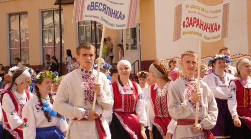 Дзіцячы фальклор жыве. Дзеці Століншчыны – удзельнікі фестывалю “Радавод”