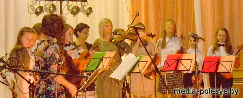 84 выпускника Лунинецкой ДШИ получили свидетельства об окончании школы