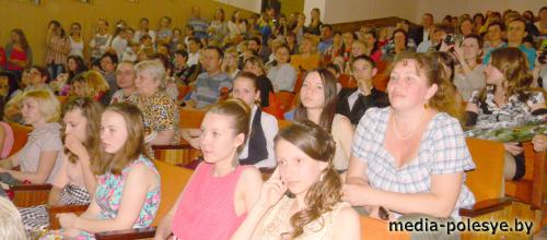 84 выпускника Лунинецкой ДШИ получили свидетельства об окончании школы