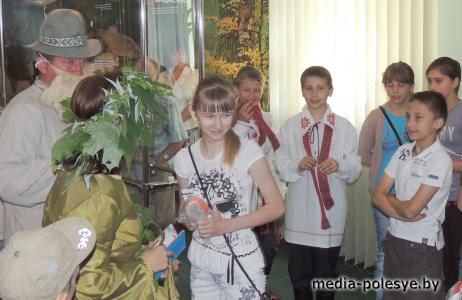 Музейны фэст у Століне разам з «Радзівіламі» Музейны фэст у Століне разам з «Радзівіламі»