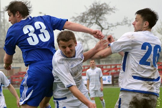 «Слуцк»—«Волна». Несколько фотографий с матча