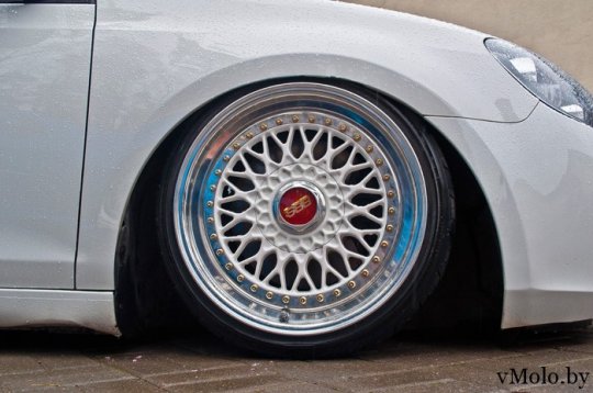 В Молодечненском районе прошел Stance-фестиваль «заниженных» автомобилей (фото)