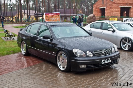 В Молодечненском районе прошел Stance-фестиваль «заниженных» автомобилей (фото)