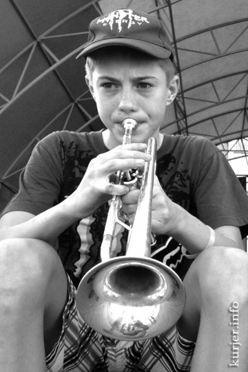 Репетиция оркестра перед 9 Мая