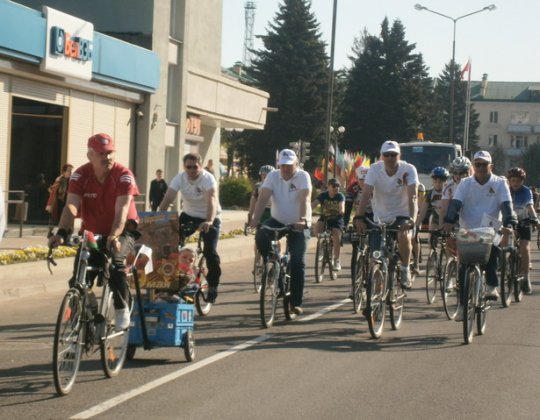 В Барановичах в честь 9 Мая прошли вело- и мотопробеги