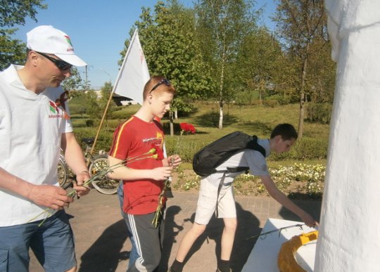 В Барановичах в честь 9 Мая прошли вело- и мотопробеги