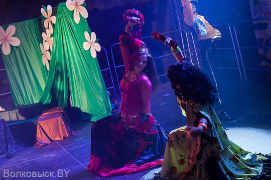 День Победы: вечерний концерт (фото)