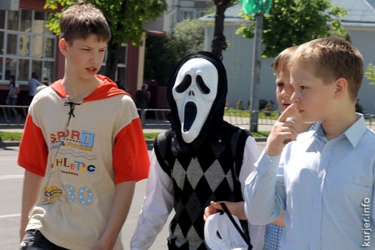 День Победы в Слуцке-2013, ч.4. Маски, ногти, табор, РСФСР