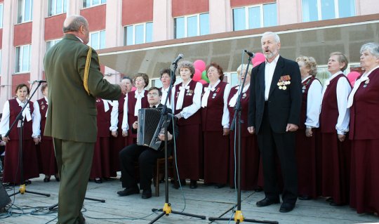 Праздник славы и чести (+ фото)