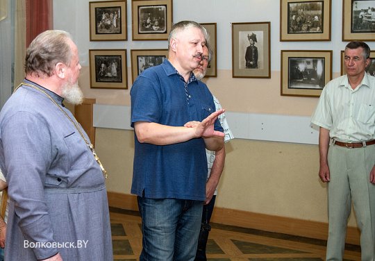 Открытие выставки Петра Волынцевича