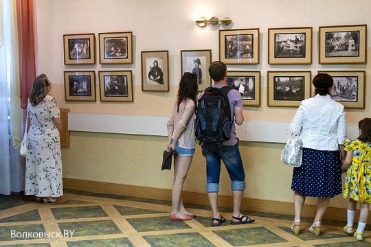 Открытие выставки Петра Волынцевича