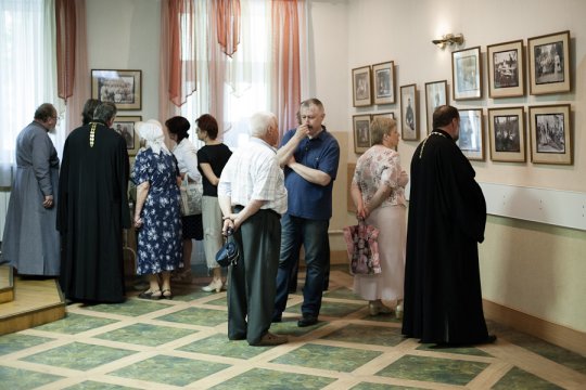 Фото с выставки Павла Волынцевича от Анатолия Валюка