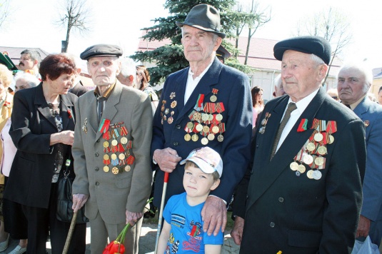 В будни и праздники — вместе. В Поставах отметили День пограничника (+фото)
