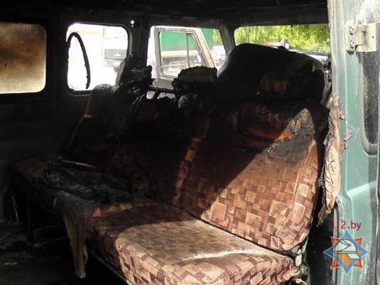 В Светлогорске во время тушения автомобиля водитель получил сильные ожоги (фото)