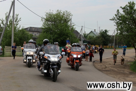 Байкеры, кулинария и бокс-кары в Ошмянах