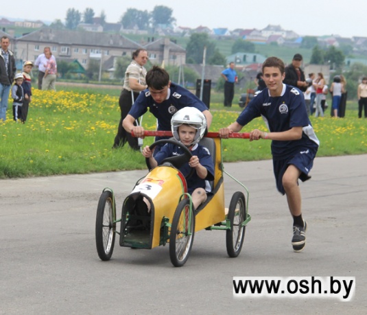 Байкеры, кулинария и бокс-кары в Ошмянах