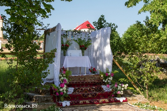 Праздник Пресвятого Тела и Крови Христа в Кремянице (фото)