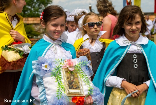 Праздник Пресвятого Тела и Крови Христа в Кремянице (фото)