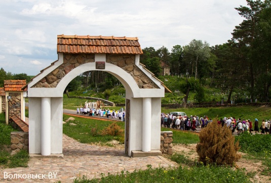 Праздник Пресвятого Тела и Крови Христа в Кремянице (фото)