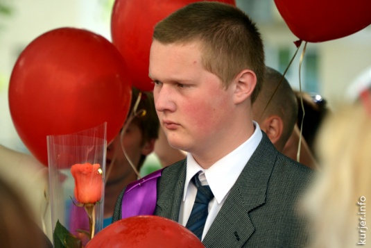 Последние звонки. Ученики школы №3