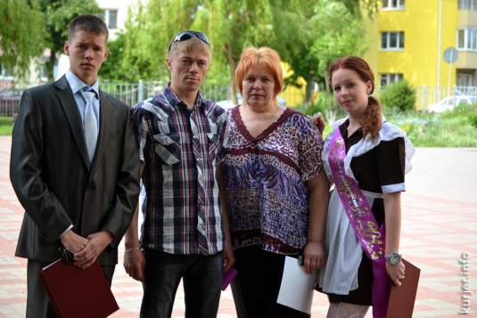 Последние звонки. Ученики школы №3