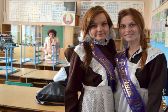 Последние звонки. Ученики школы №3