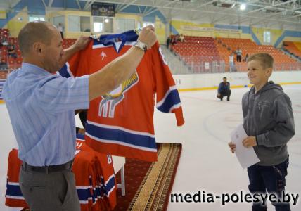Ледовая арена «Олимп» подвела итоги учебного года Ледовая арена «Олимп» подвела итоги учебного года