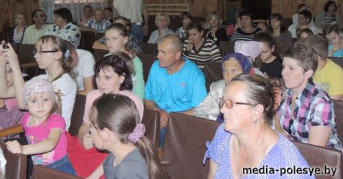 Выпускные вечера на Столинщине прошли в школах искусств Выпускные вечера на Столинщине прошли в школах искусств