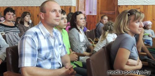 Выпускные вечера на Столинщине прошли в школах искусств Выпускные вечера на Столинщине прошли в школах искусств