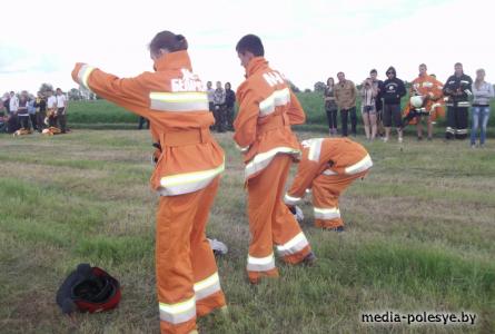 Команда Столинского района отлично выступила на слёте «Молодежь приграничья: вместе за безопасность»