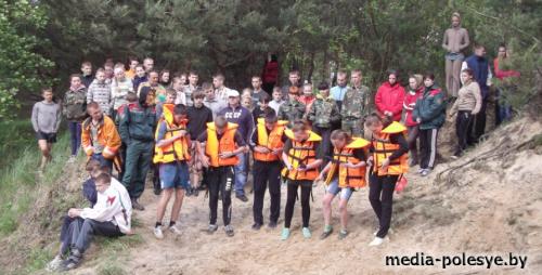 Команда Столинского района отлично выступила на слёте «Молодежь приграничья: вместе за безопасность»