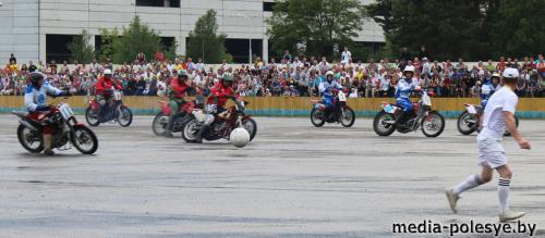 Мотобол. МК «Лунинец» одержал победу над «Автомобилистом»