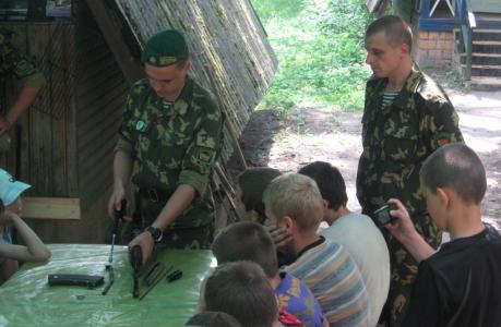 Первую смену в лагере «Горынь» отдали проблемным подросткам Первую смену в лагере «Горынь» отдали проблемным подросткам
