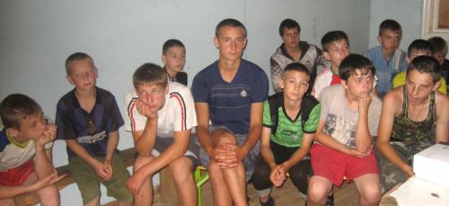 Первую смену в лагере «Горынь» отдали проблемным подросткам Первую смену в лагере «Горынь» отдали проблемным подросткам