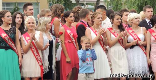 Выпускники Столинщины простились со школой
