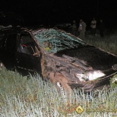 Не «удержал» автомобиль на гравийной дороге