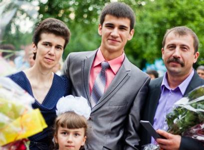 Фоторепортаж с выпускного бала в СШ №1 г.Давид-Городка Фоторепортаж с выпускного бала в СШ №1 г.Давид-Городка