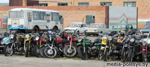 Пять протоколов составила Столинская ГАИ на пьяного пенсионера-мотоциклиста