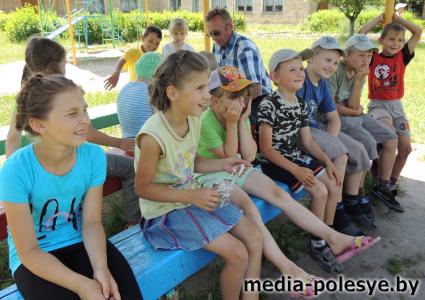 Пришкольные лагеря закрыты. Каникулы продолжаются